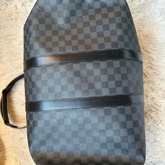 LOUIS VUITTON Damier Graphite Keepall Bandouliere 45 - Picture 4 of 14